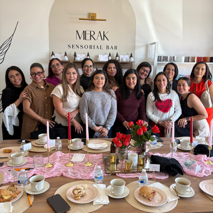 BOUTIQUE BRUNCH & CANDLE MAKING